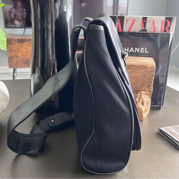 MONTBLANC Authentic Meisterstuck Black Fabric & Leather Messenger Cross Bag - Picture 2 of 16